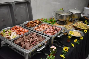 Rechauds Nobres com Carnes Grelhadas na Brasa